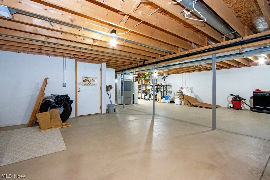 17361 Back Massillon Road North Lawrence OH 44666