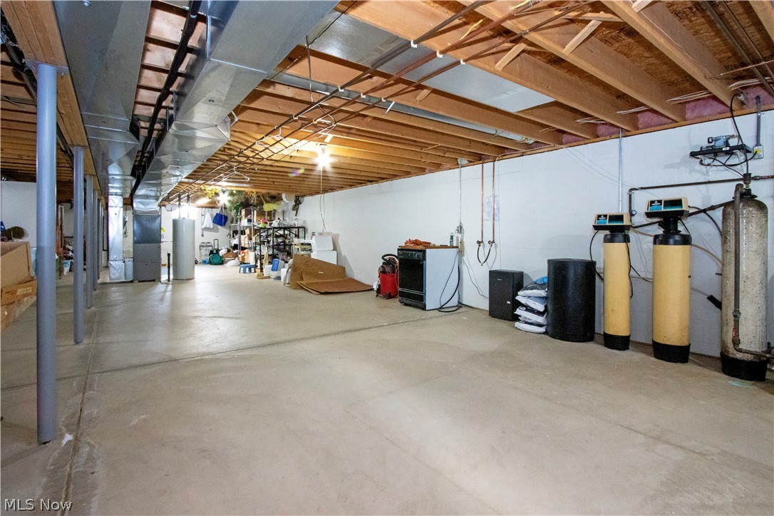 17361 Back Massillon Road North Lawrence OH 44666