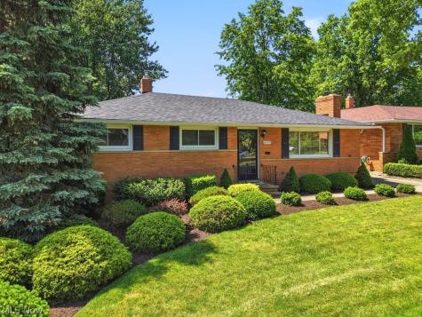 6503 Regency Drive Parma OH 44129