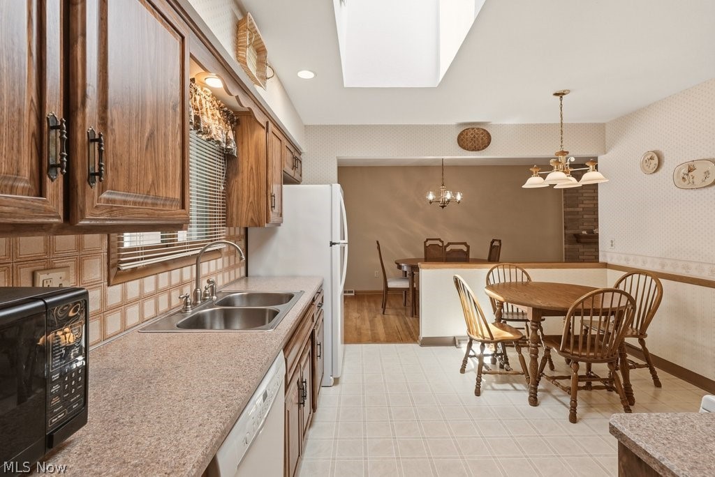 6503 Regency Drive Parma OH 44129