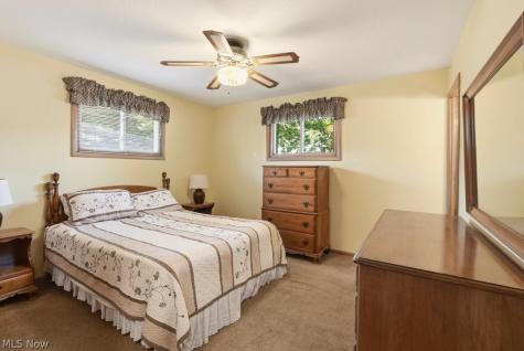6503 Regency Drive Parma OH 44129