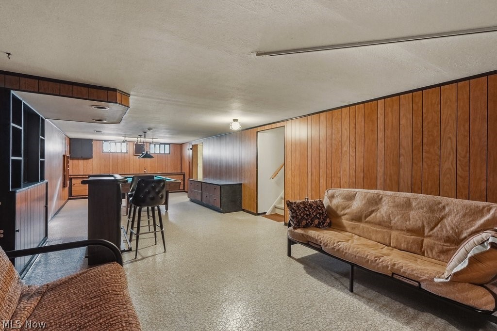 6503 Regency Drive Parma OH 44129