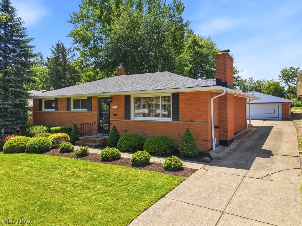 6503 Regency Drive Parma OH 44129