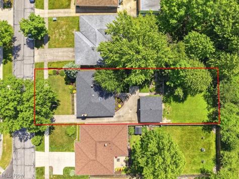 6503 Regency Drive Parma OH 44129