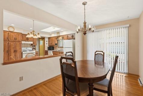 6503 Regency Drive Parma OH 44129