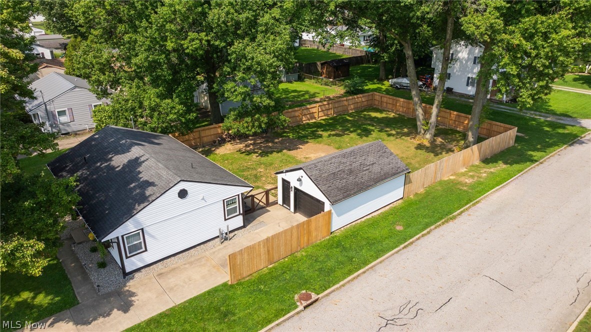 1584 Ridgewood Drive Salem OH 44460