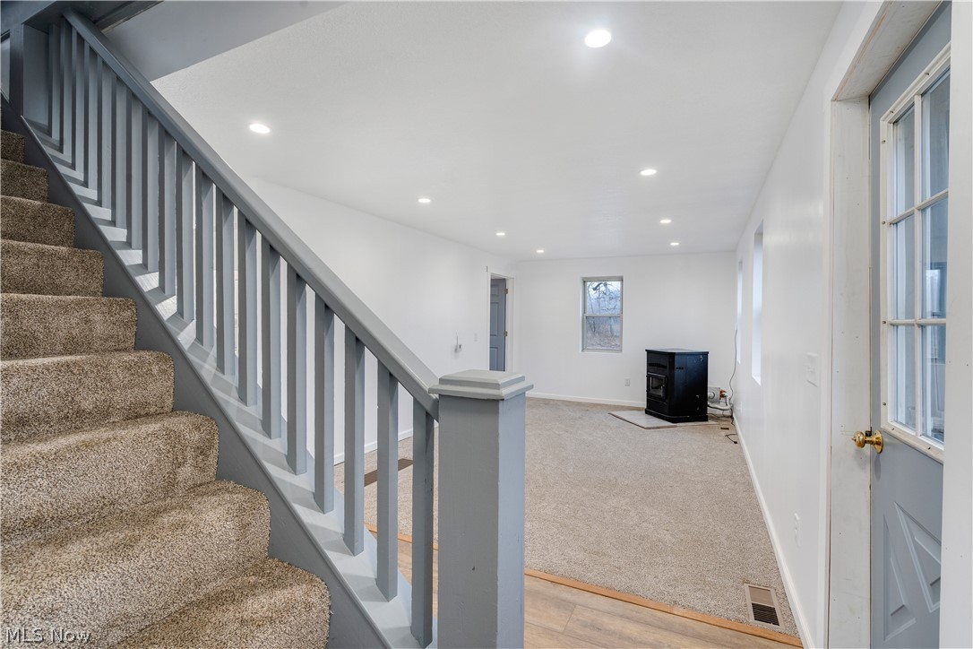 208 State Route 14 North Benton OH 44449