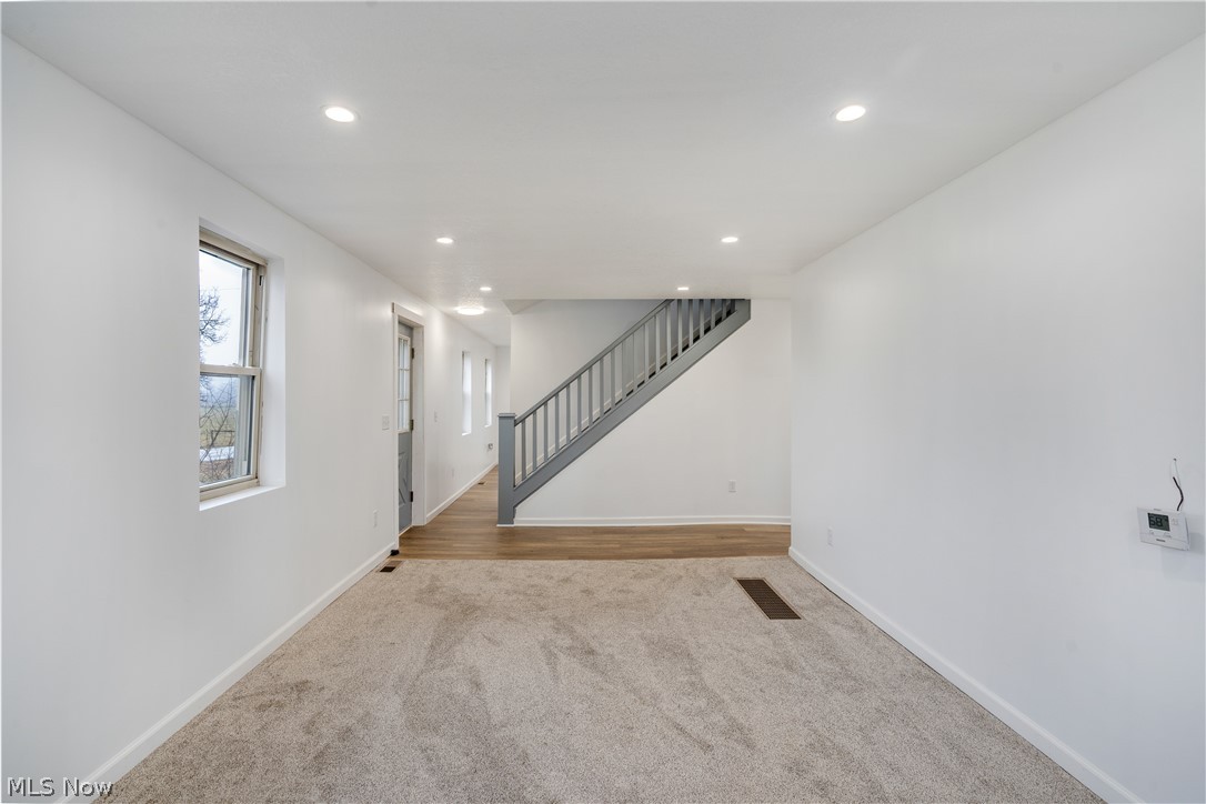 208 State Route 14 North Benton OH 44449