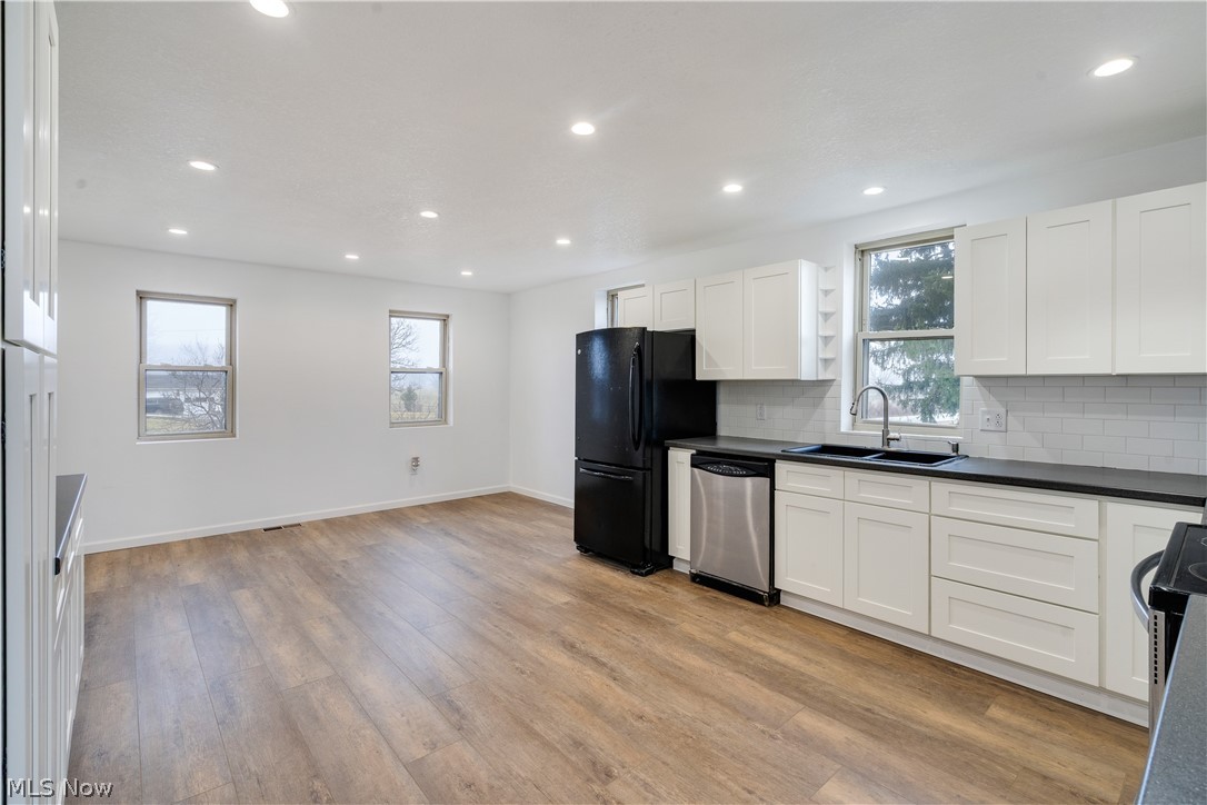 208 State Route 14 North Benton OH 44449