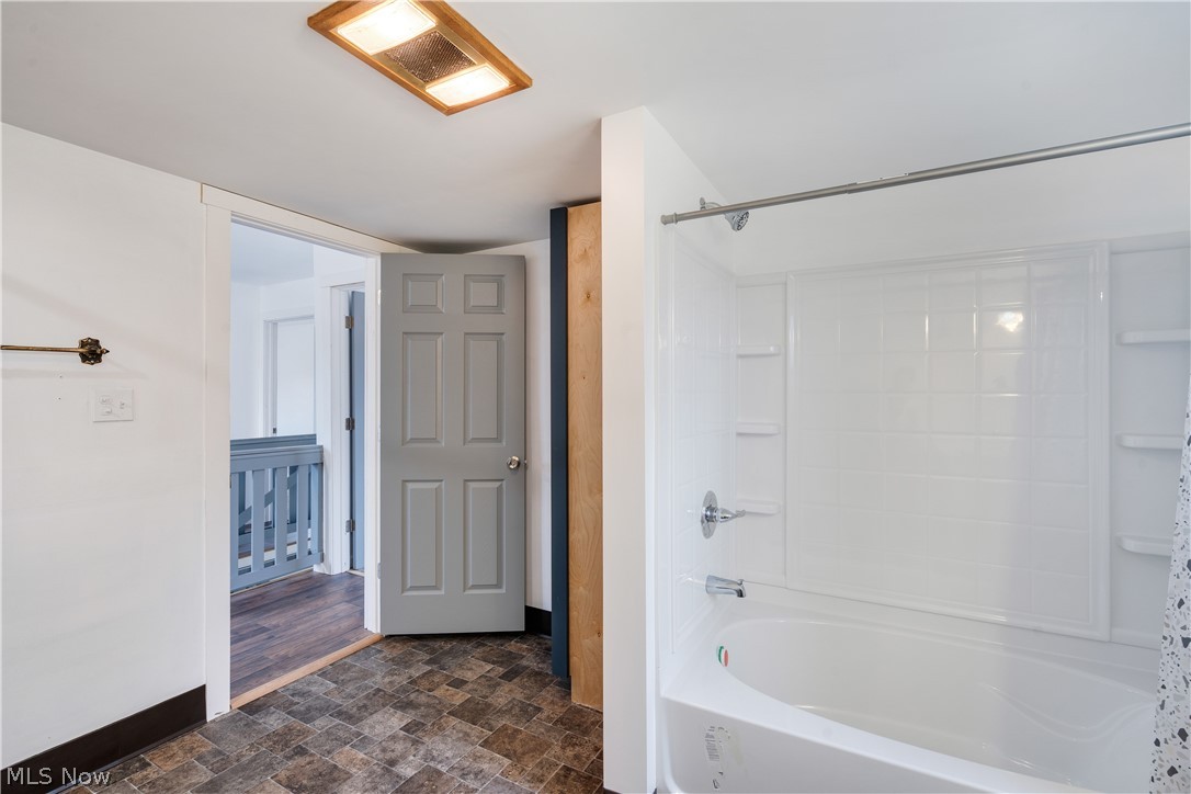 208 State Route 14 North Benton OH 44449