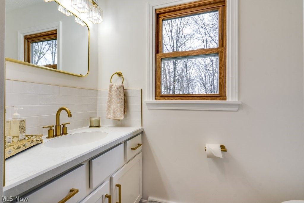 141 Wae Trail Cortland OH 44410