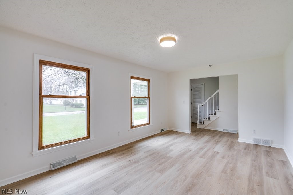 141 Wae Trail Cortland OH 44410