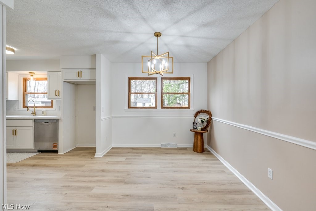 141 Wae Trail Cortland OH 44410