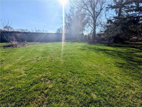 7394 Hart Street Mentor OH 44060