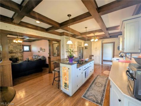 7394 Hart Street Mentor OH 44060