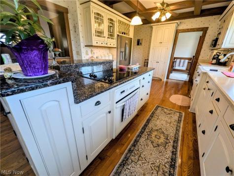 7394 Hart Street Mentor OH 44060
