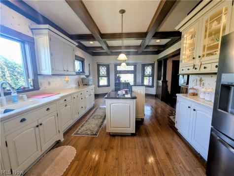 7394 Hart Street Mentor OH 44060