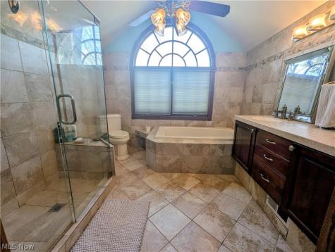7394 Hart Street Mentor OH 44060