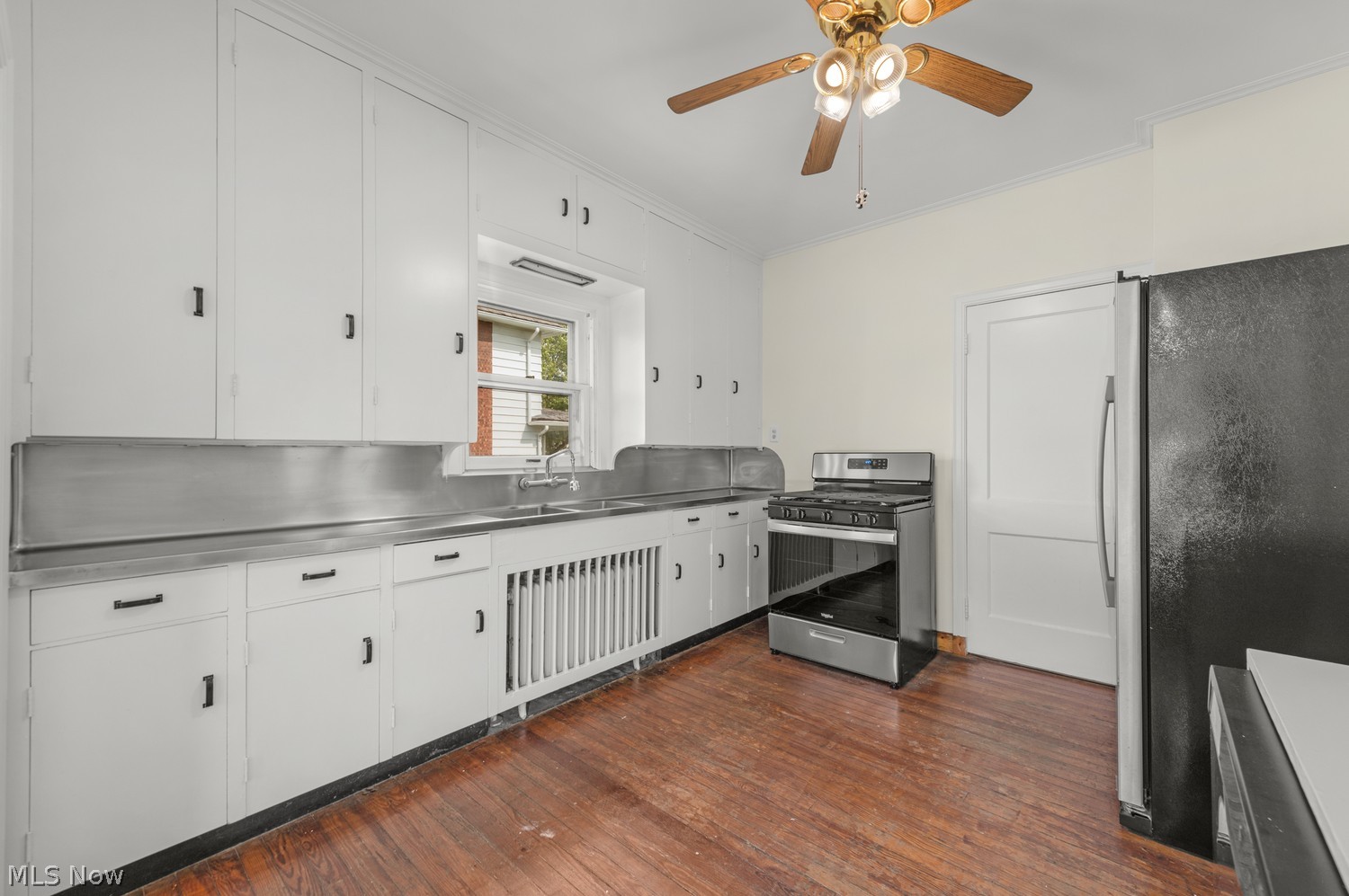 1592 Northland Avenue Lakewood OH 44107