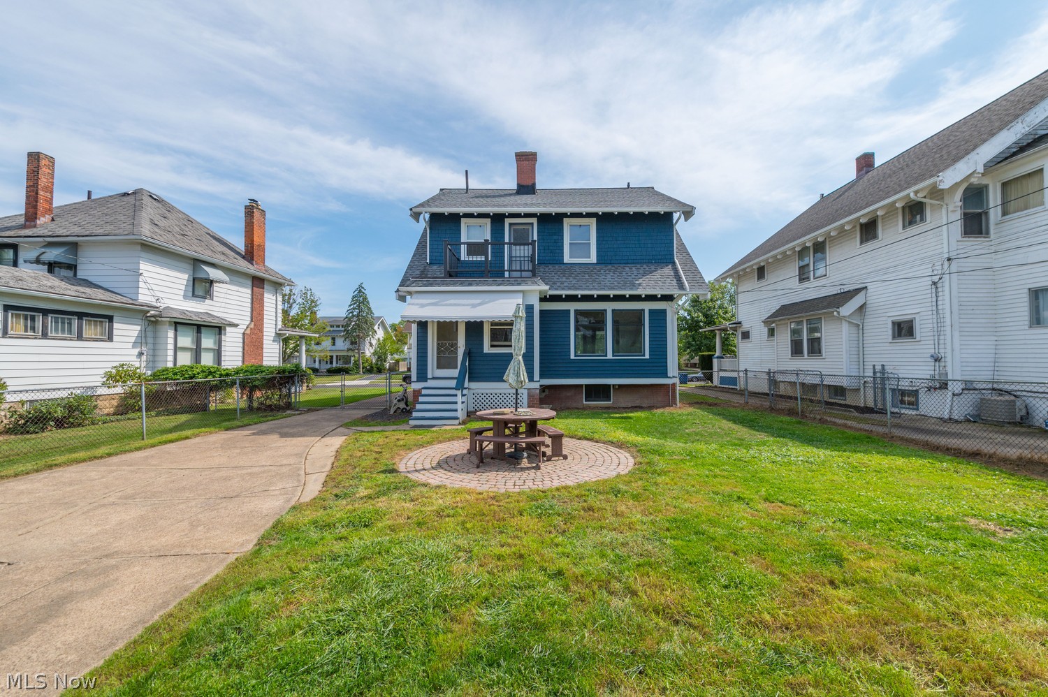 1592 Northland Avenue Lakewood OH 44107