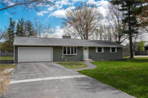 283 Lear Road Avon Lake OH 44012