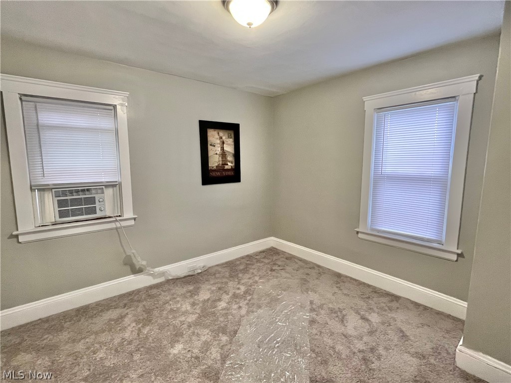 10914 Fidelity Avenue Cleveland OH 44111