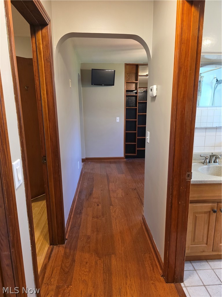 2559 Wilson Sharpsville Road Cortland OH 44410