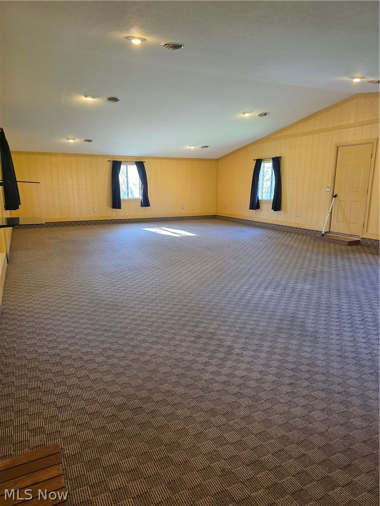2559 Wilson Sharpsville Road Cortland OH 44410