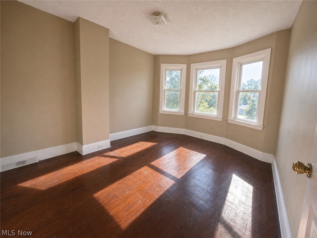 3280 E 121st Street Cleveland OH 44120