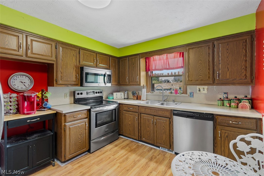 8448 State Route 43 Streetsboro OH 44241