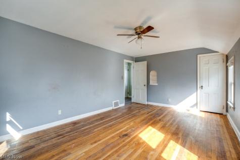 860 E 232nd Street Euclid OH 44123