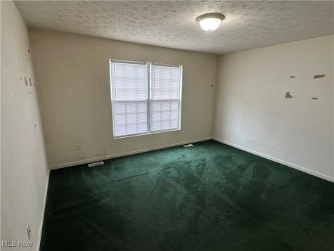 19520 Shelton Drive Cleveland OH 44110