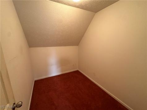 19520 Shelton Drive Cleveland OH 44110