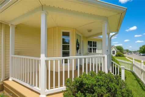 19520 Shelton Drive Cleveland OH 44110