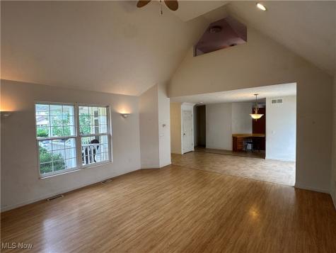 19520 Shelton Drive Cleveland OH 44110