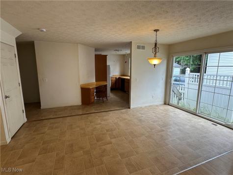 19520 Shelton Drive Cleveland OH 44110