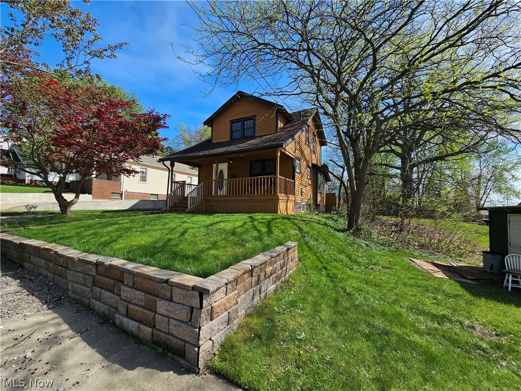 18 Youtz Avenue Akron OH 44301