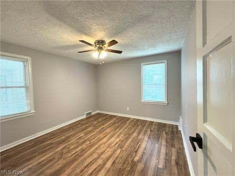 3709 Chelton Road Shaker Heights OH 44120