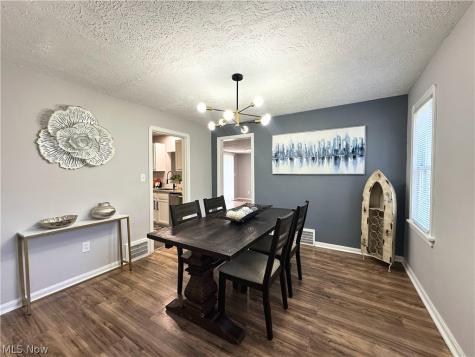 3709 Chelton Road Shaker Heights OH 44120