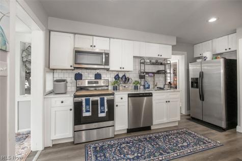 982 Roanoke Road Cleveland Heights OH 44121