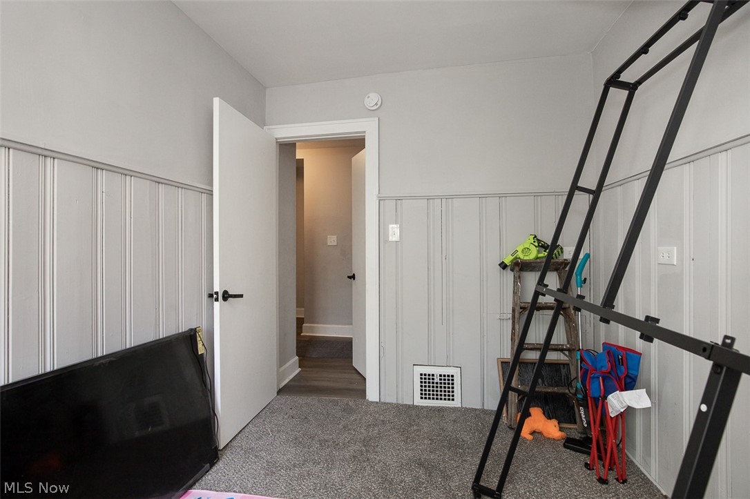 982 Roanoke Road Cleveland Heights OH 44121