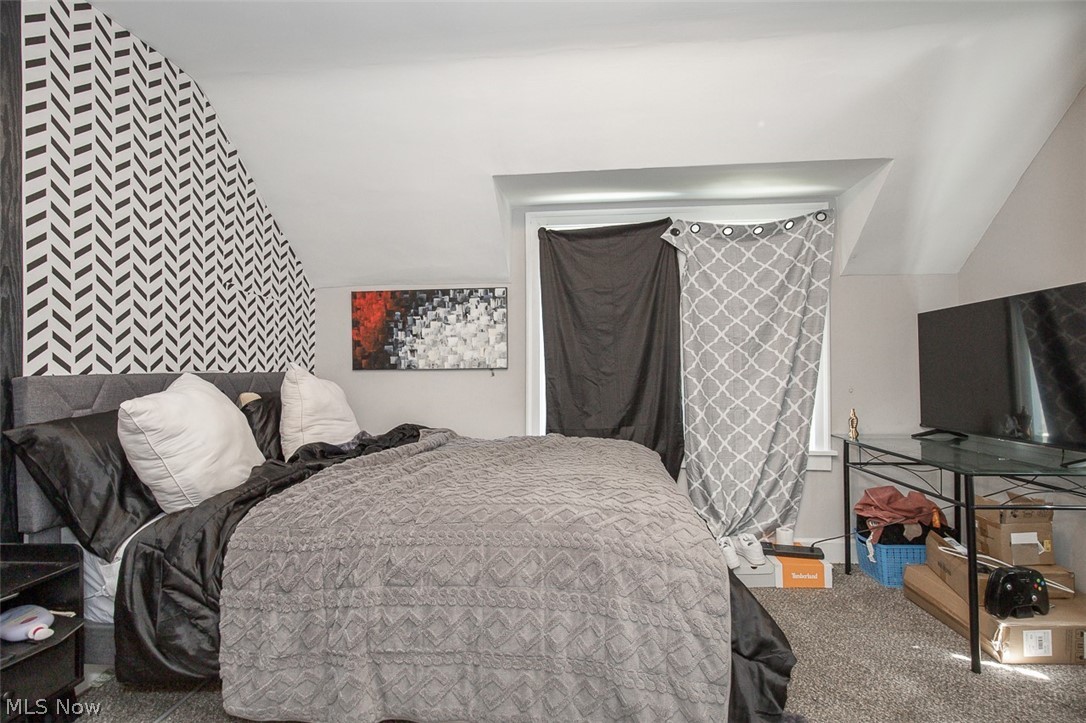 982 Roanoke Road Cleveland Heights OH 44121