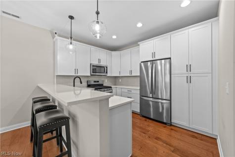 1357 Slate Court Cleveland Heights OH 44118
