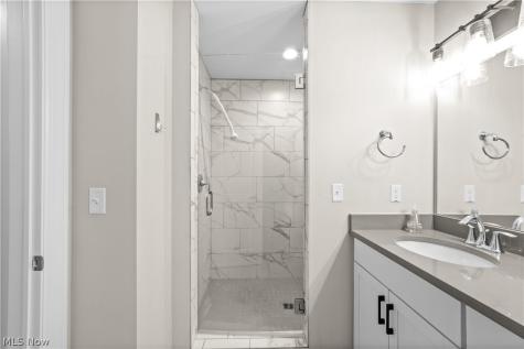 1357 Slate Court Cleveland Heights OH 44118