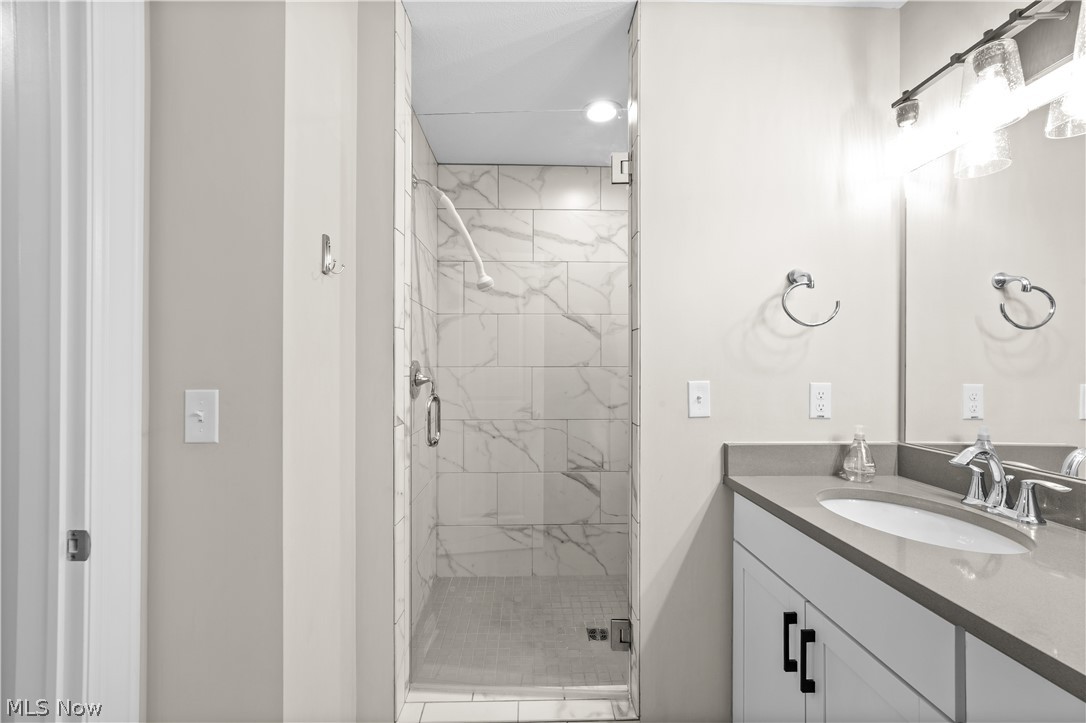 1357 Slate Court Cleveland Heights OH 44118