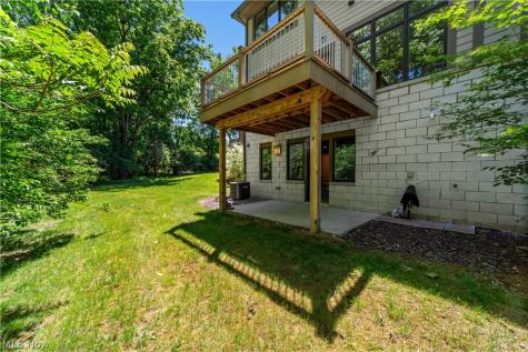 1357 Slate Court Cleveland Heights OH 44118