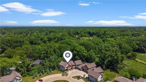 1357 Slate Court Cleveland Heights OH 44118