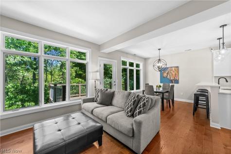 1357 Slate Court Cleveland Heights OH 44118