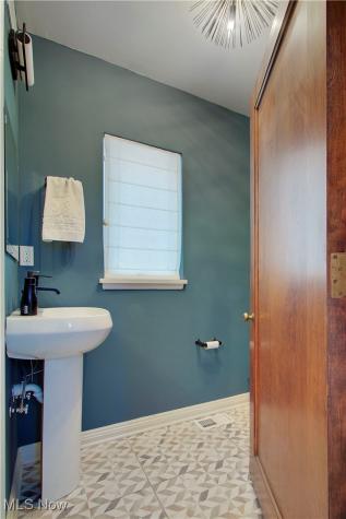 3125 Van Aken Boulevard Shaker Heights OH 44120