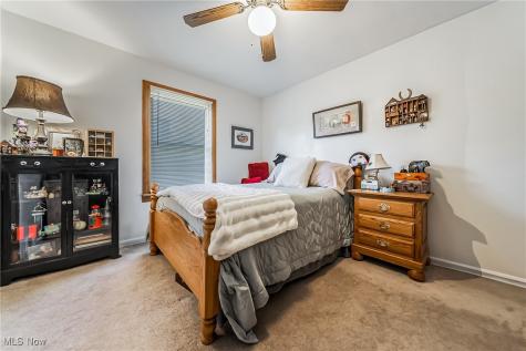 6287 Highland Road Cleveland OH 44143